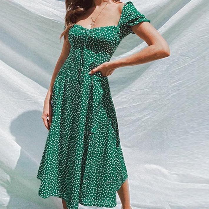 A Vintage Style Dress with Delicate Timeless Details