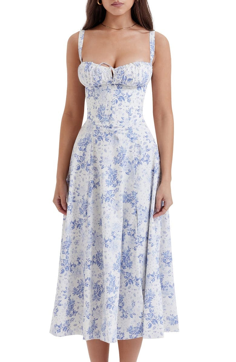 Classic Vintage & Enduringly Stylish Dress