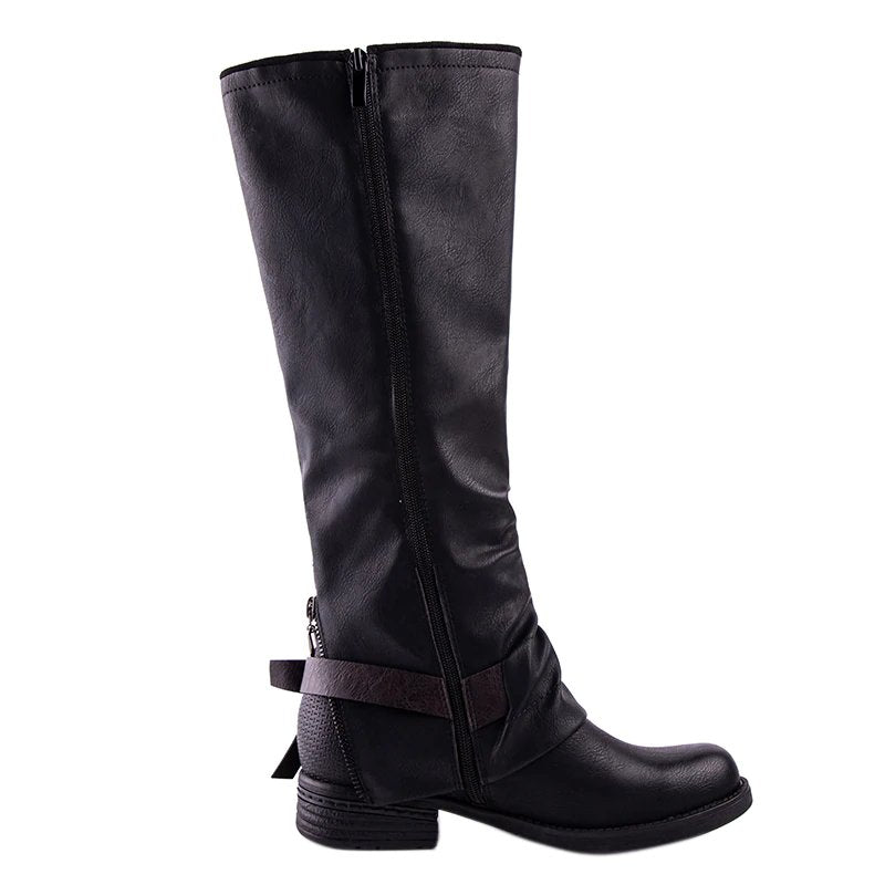 Graceful Orthopedic Boots for Modern Look