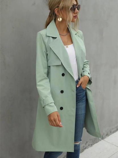 Classic Vintage & Enduringly Stylish Coat