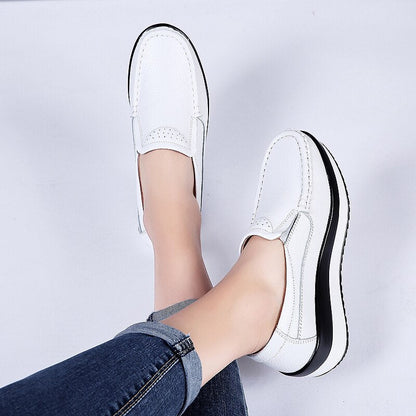 Chic Orthopedic Loafers with Unique Design