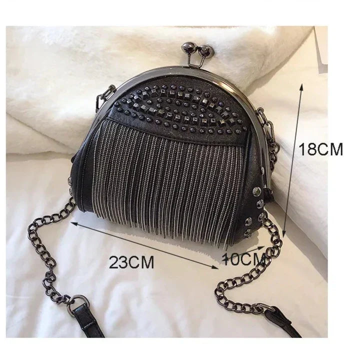 Polished Bag with an Effortless Classic Look