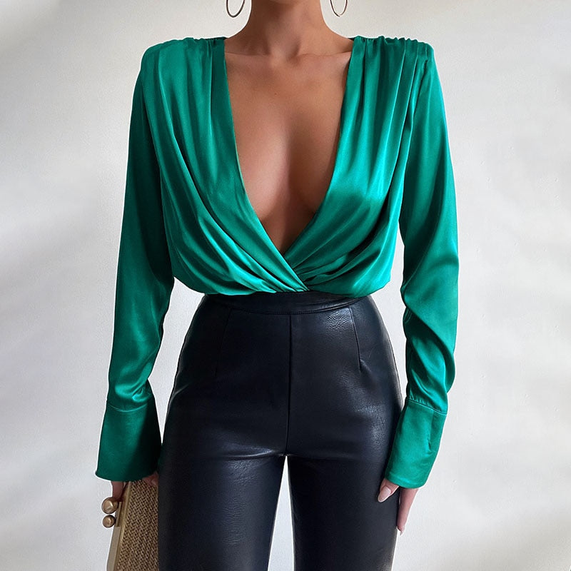Sophisticated Garment with a Clean Classic Look