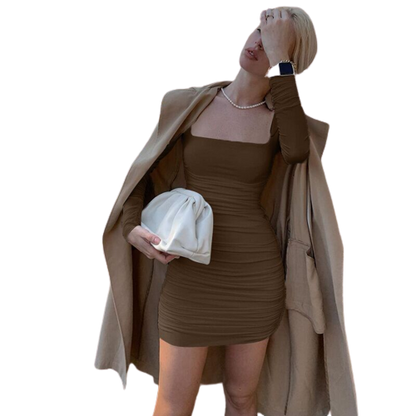 Well Tailored Dress with a Graceful Silhouette