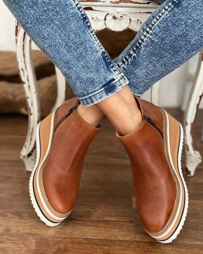 Graceful Orthopedic Boots for Modern Look