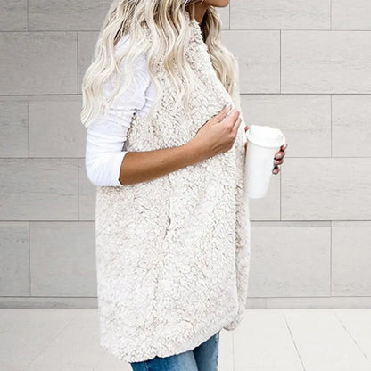 Effortlessly Elegant Garment with a Timeless Design