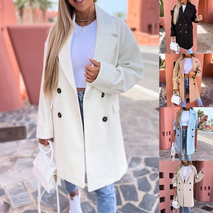 Gracefully Styled Coat for Any Occasion