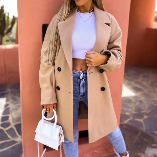 Gracefully Styled Coat for Any Occasion
