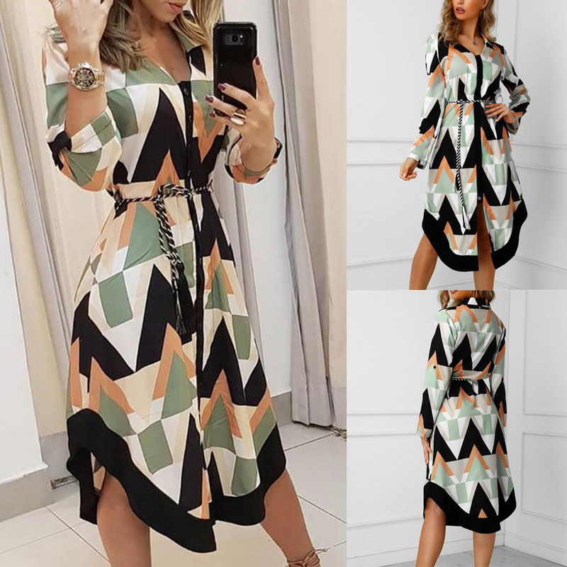 Classic Vintage Dress with a Flattering Fit