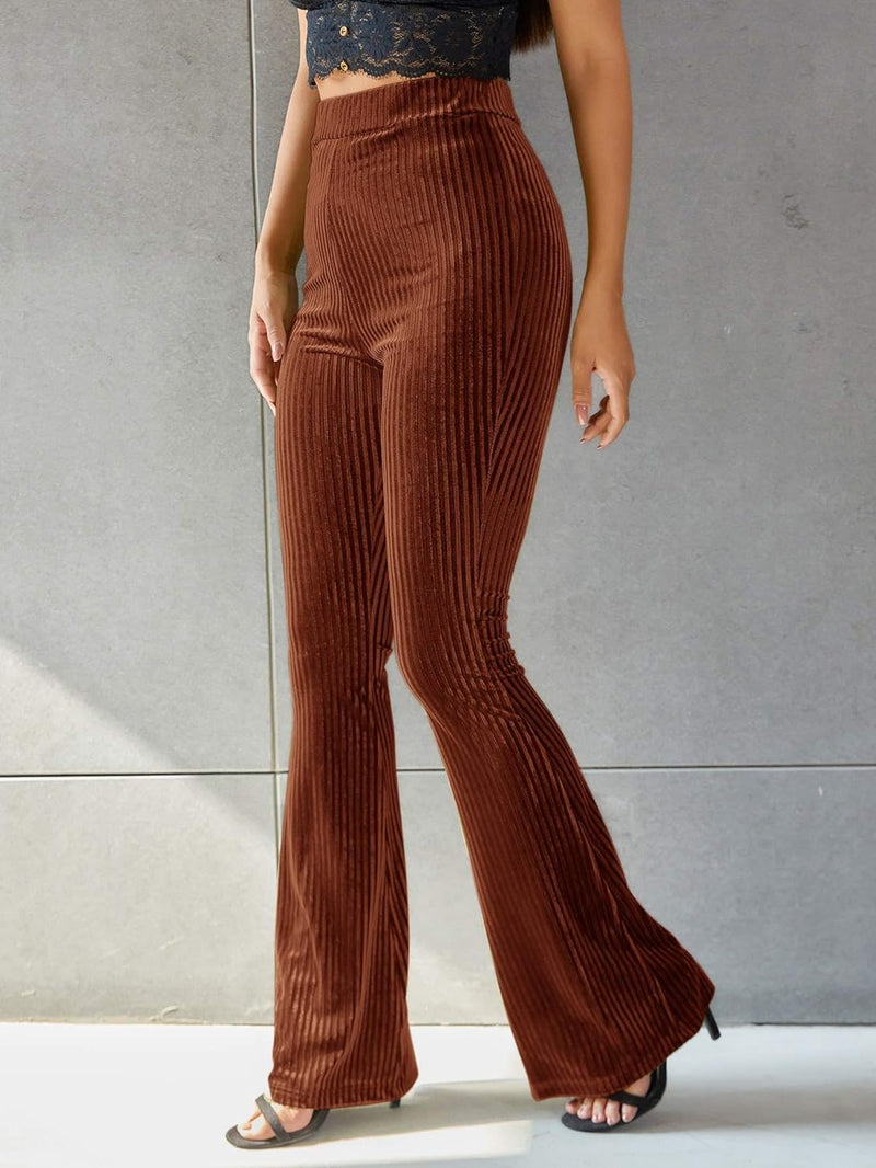 Well Tailored Pants with a Graceful Silhouette