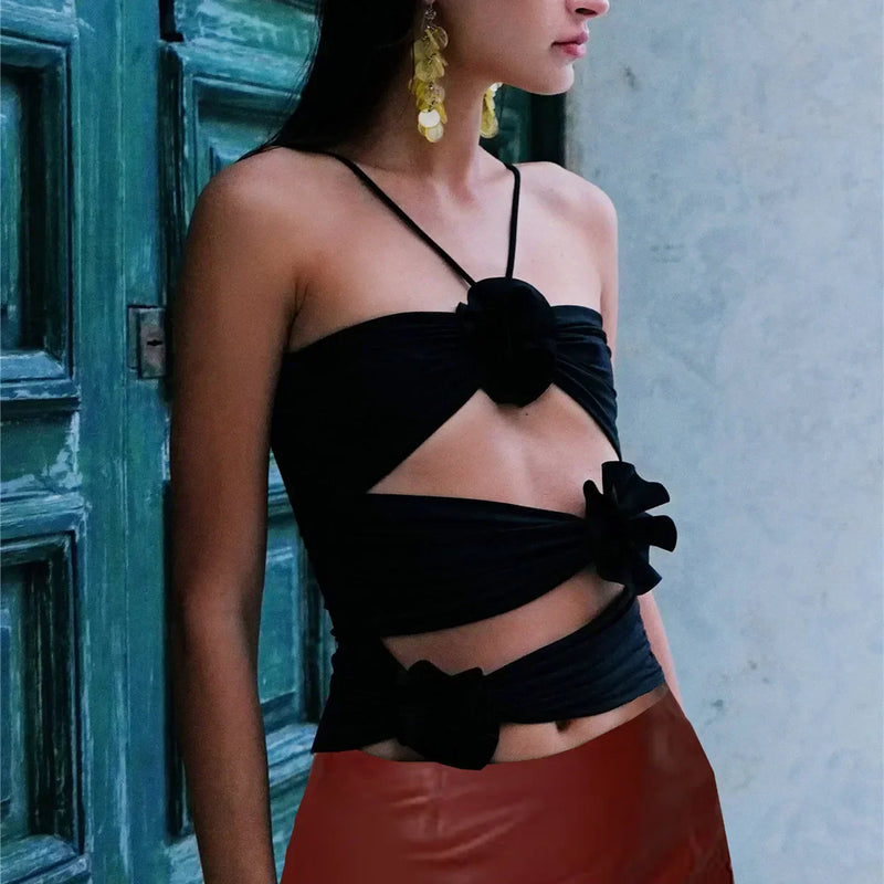 Classic Vintage Blouse with a Flattering Fit