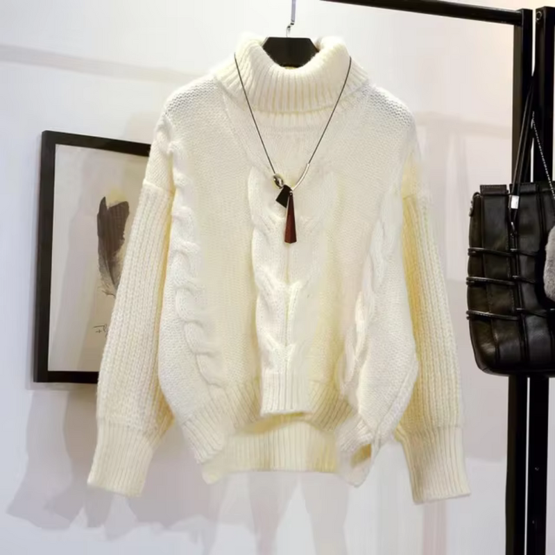 Effortlessly Elegant Sweater with a Timeless Design
