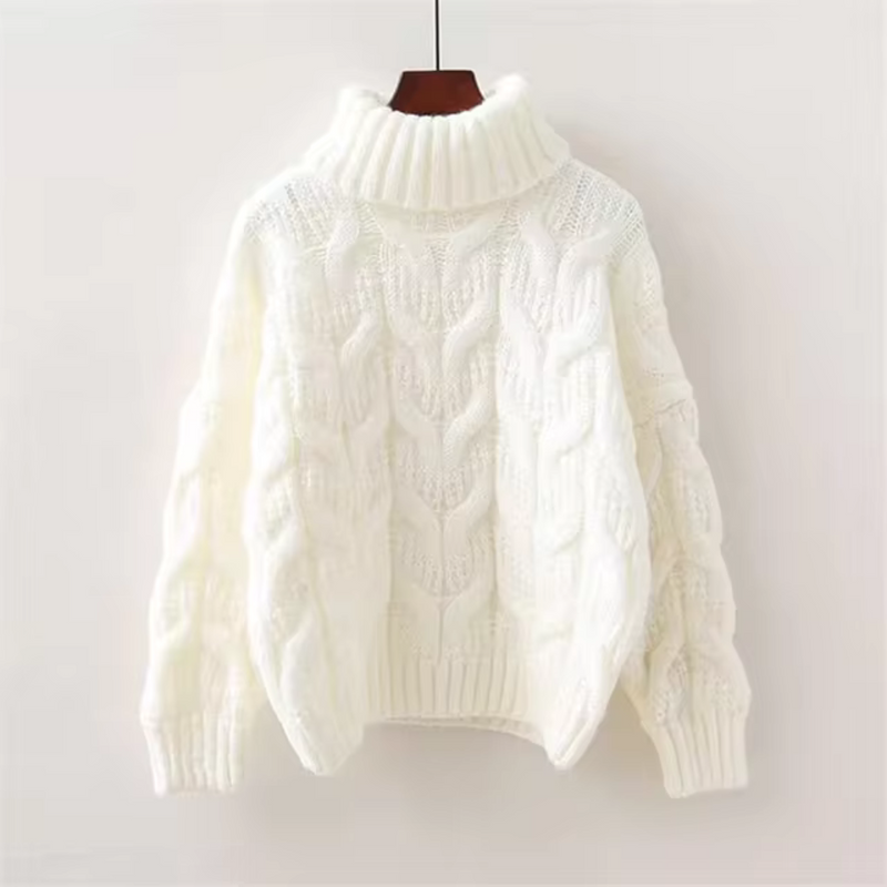 Effortlessly Elegant Sweater with a Timeless Design