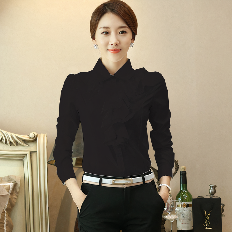 Sophisticated Blouse with a Clean Classic Look