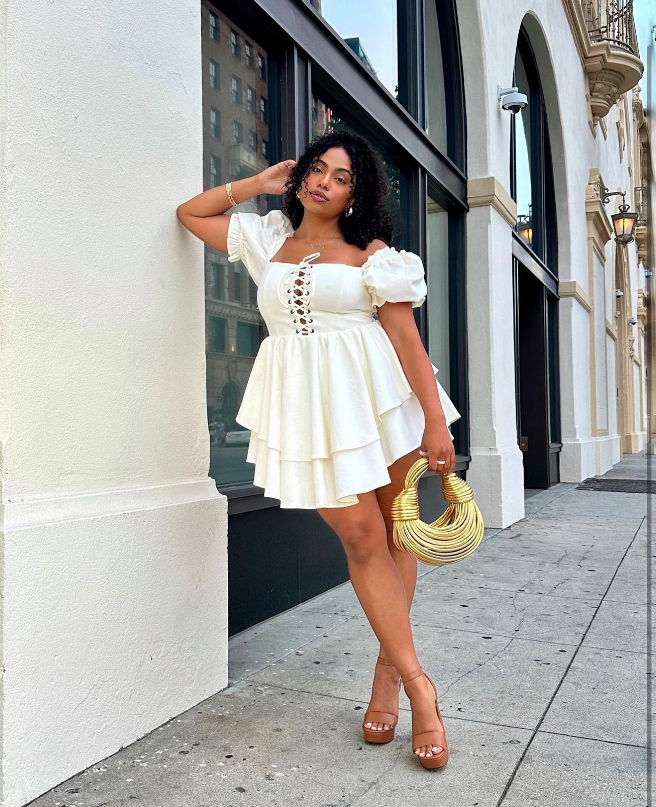 Classic Vintage Bag with a Flattering Fit