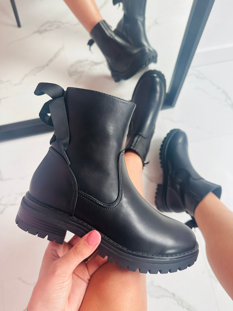 Elegant Orthopedic Boots for Every Step