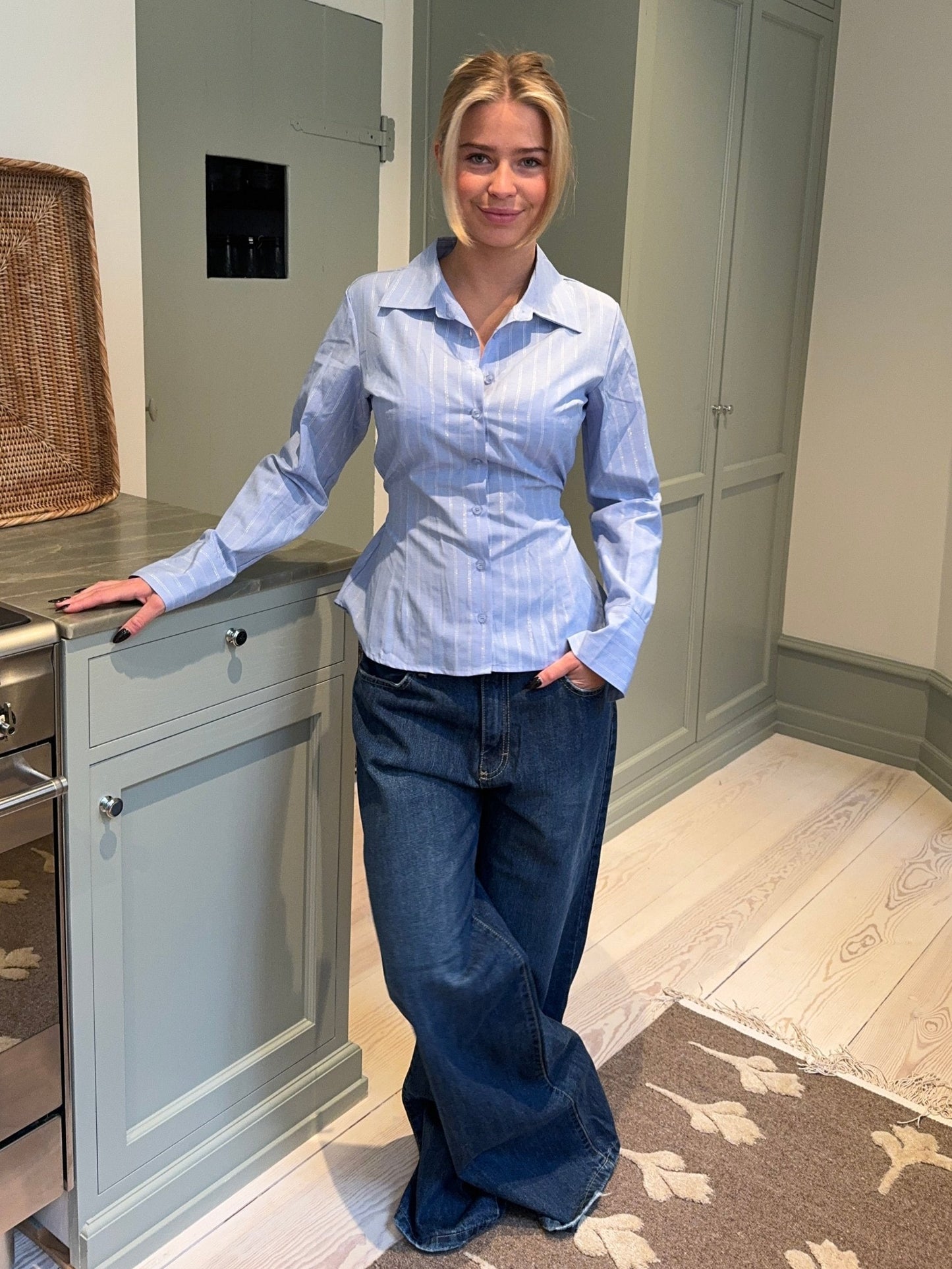 Elegantly Styled Blouse for Everyday Wear