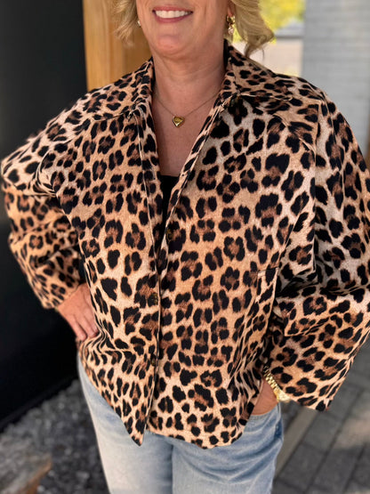 Classic Vintage Jacket with a Flattering Fit