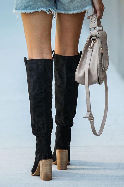 Graceful Orthopedic Boots for Modern Look