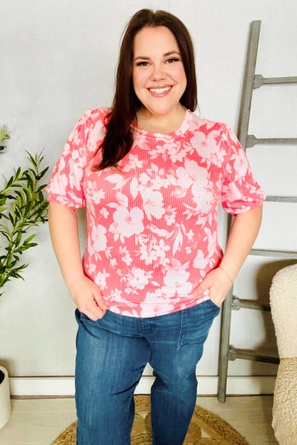 Beautifully Finished Top in a Timeless Design
