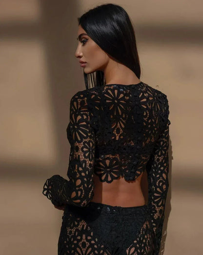 Beautifully Finished Garment in a Timeless Design