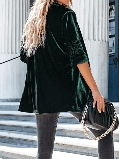 Beautifully Finished Garment in a Timeless Design