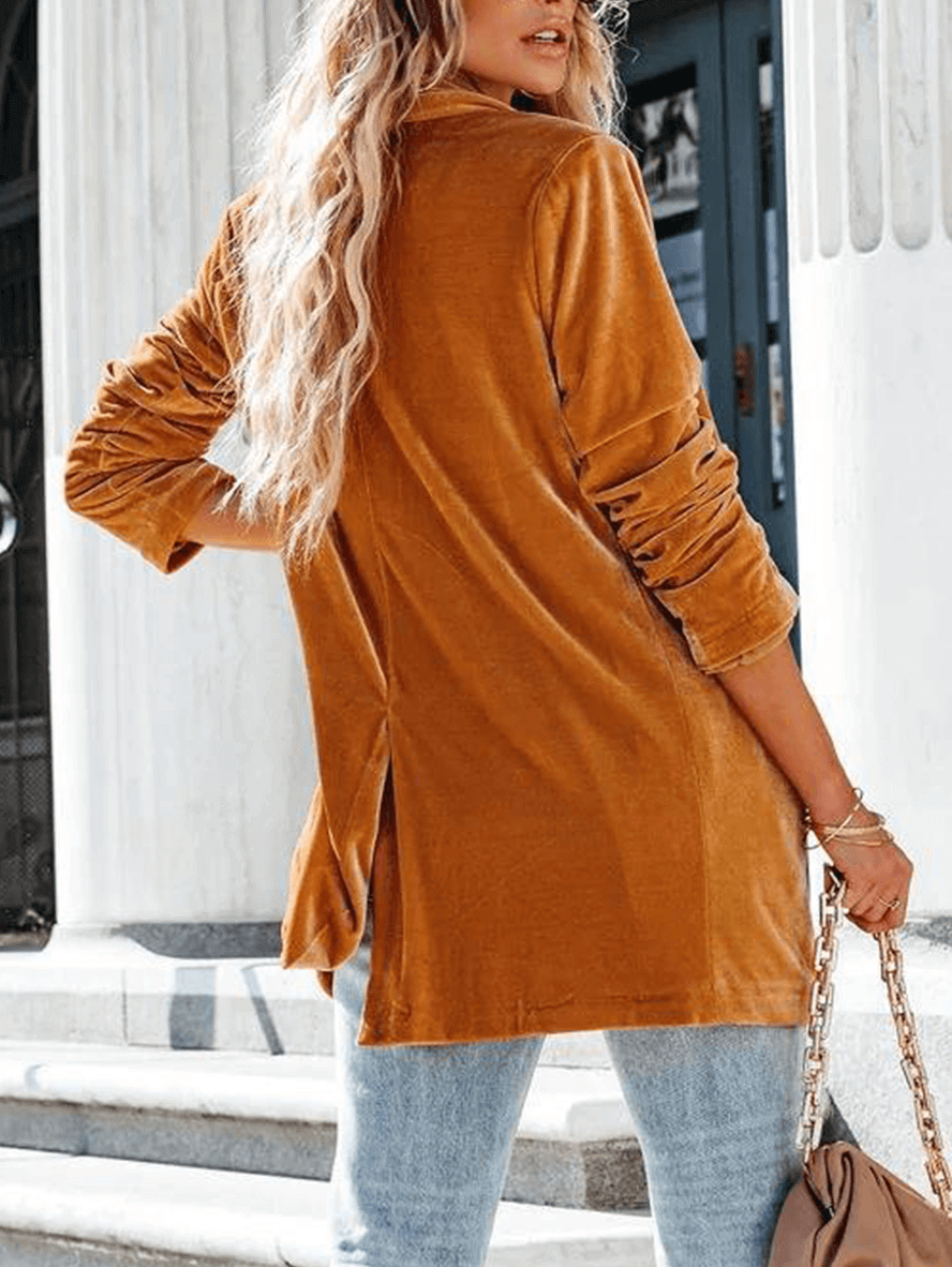 Beautifully Finished Garment in a Timeless Design
