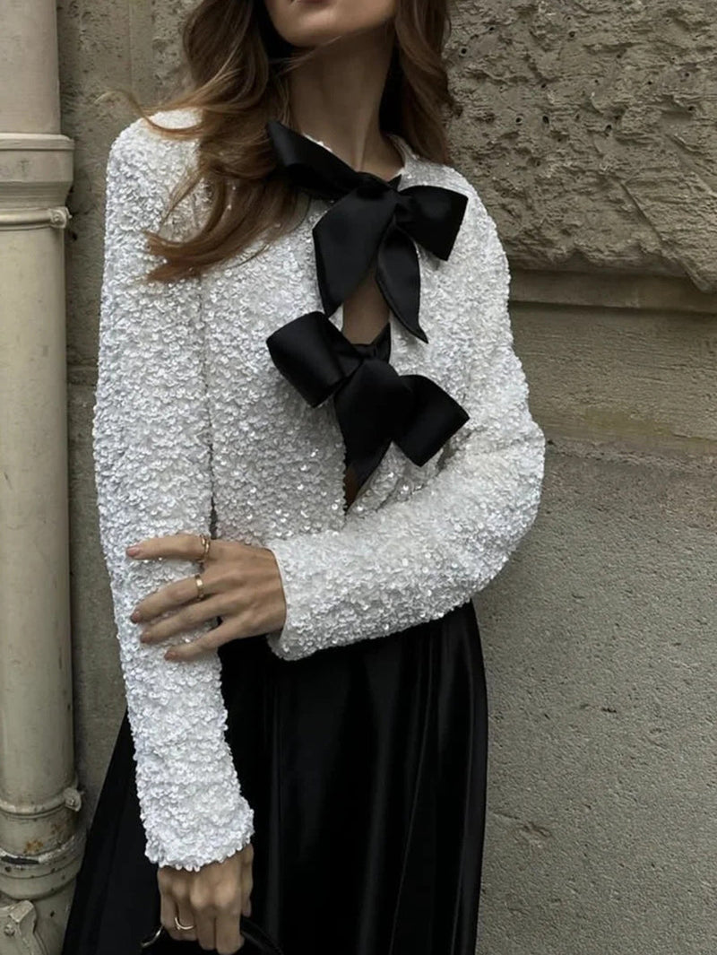 Beautifully Finished Blouse in a Timeless Design