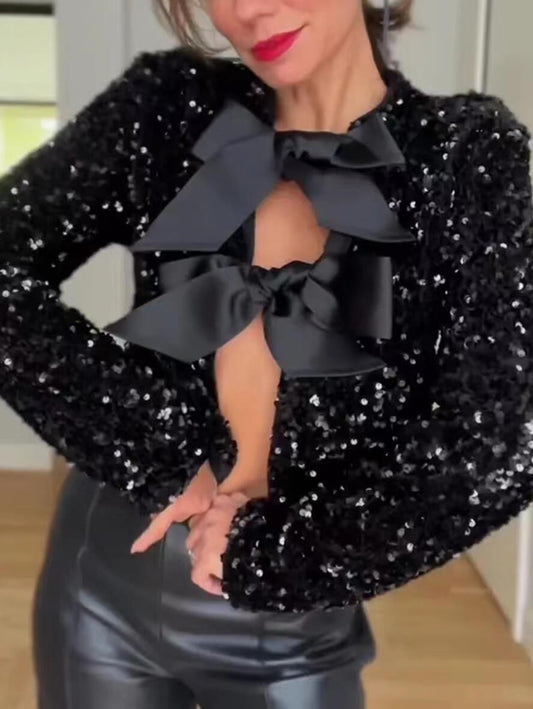 Beautifully Finished Blouse in a Timeless Design