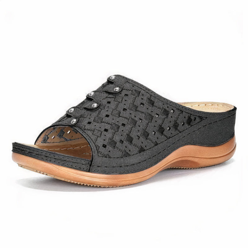 Chic Orthopedic Sandals with Unique Design