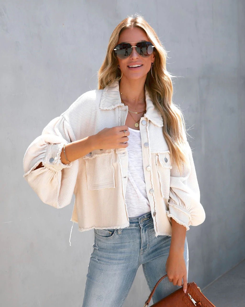 Well Tailored Jacket with a Graceful Silhouette