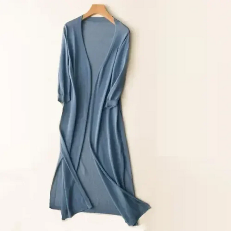 Gracefully Styled Jacket for Any Occasion