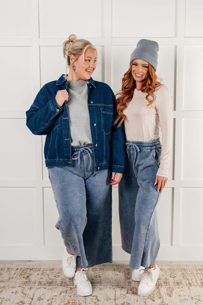 Classic Vintage Trousers with a Flattering Fit