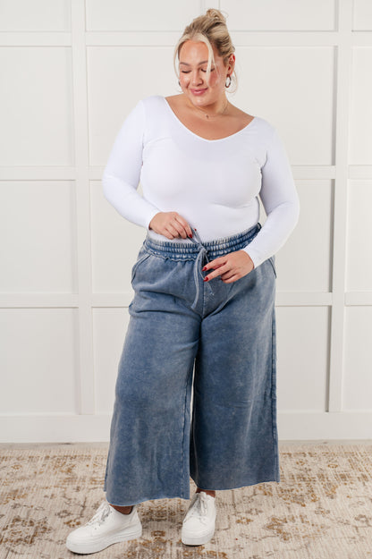 Classic Vintage Trousers with a Flattering Fit