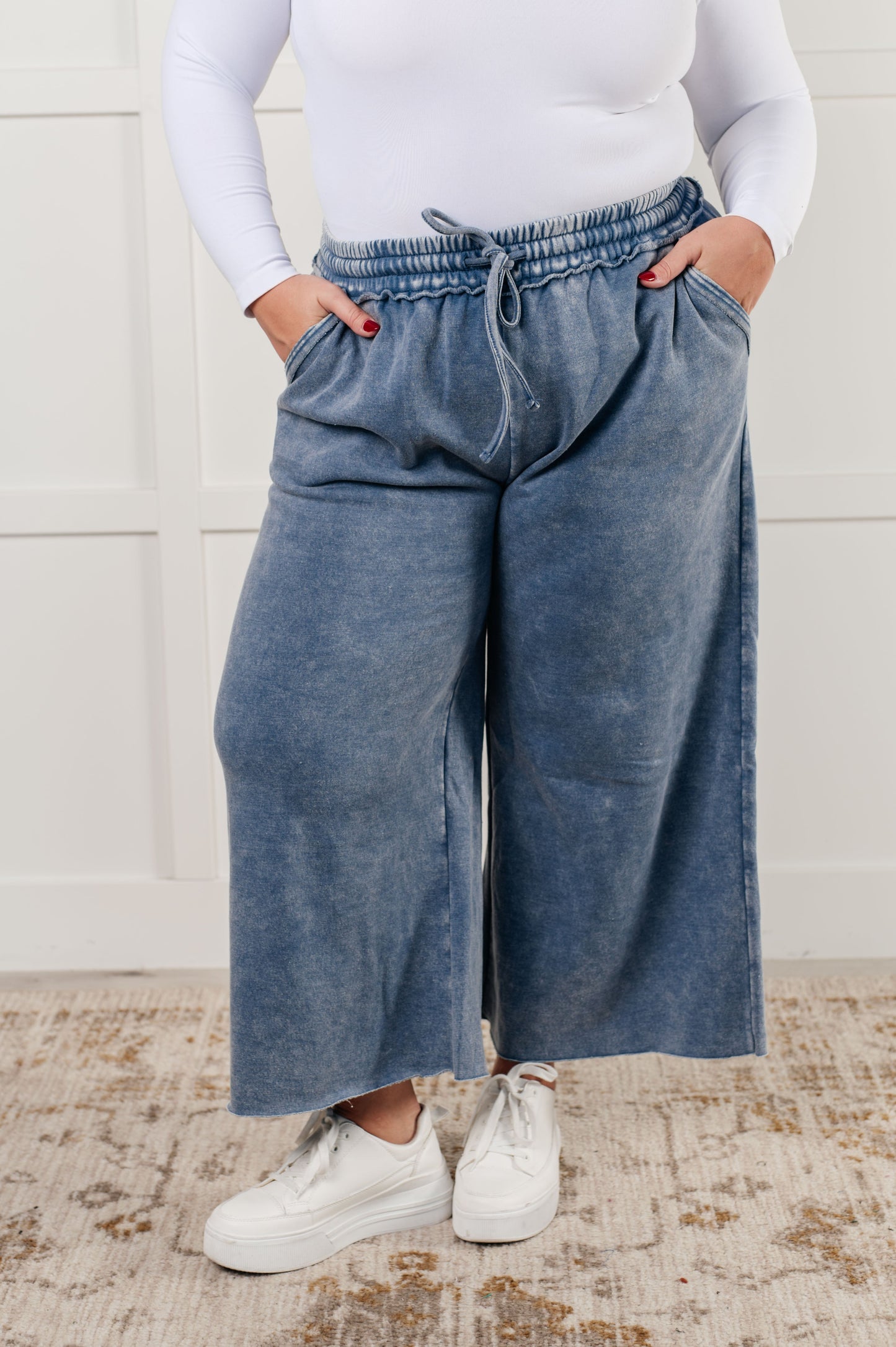 Classic Vintage Trousers with a Flattering Fit