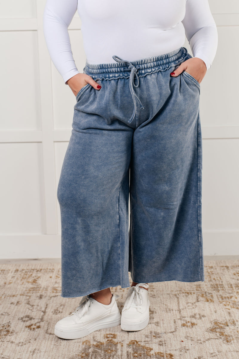 Classic Vintage Trousers with a Flattering Fit