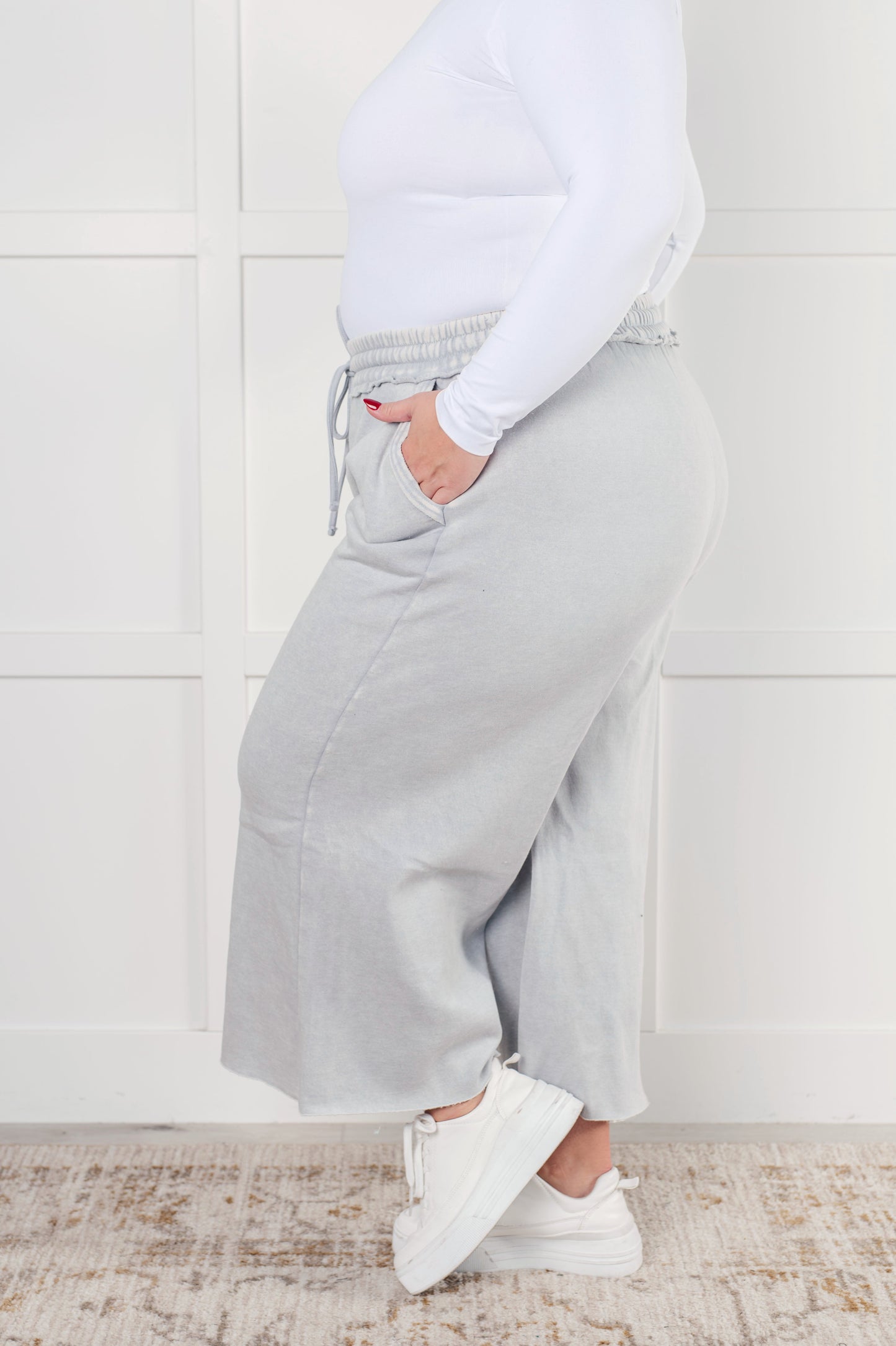 Polished Trousers with an Effortless Classic Look