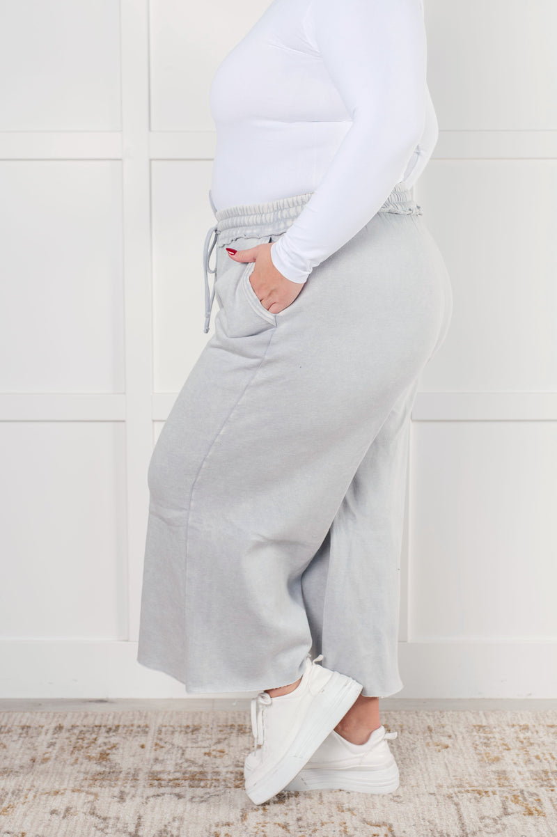 Polished Trousers with an Effortless Classic Look