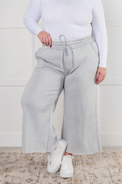 Polished Trousers with an Effortless Classic Look