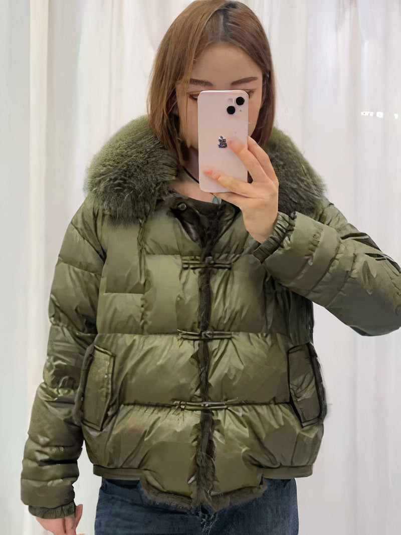 Beautifully Finished Coat in a Timeless Design