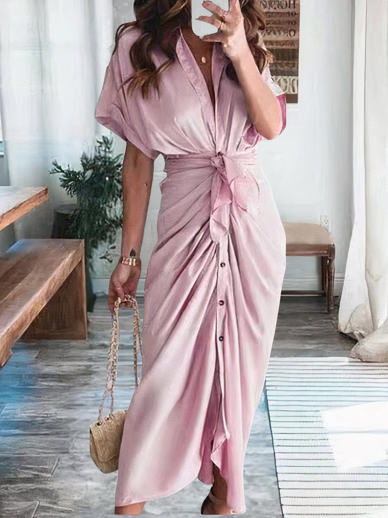 Effortlessly Elegant Dress with a Timeless Design