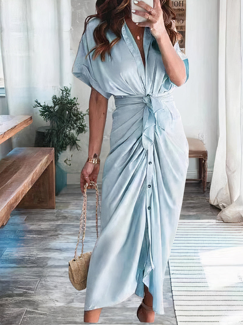 Effortlessly Elegant Dress with a Timeless Design