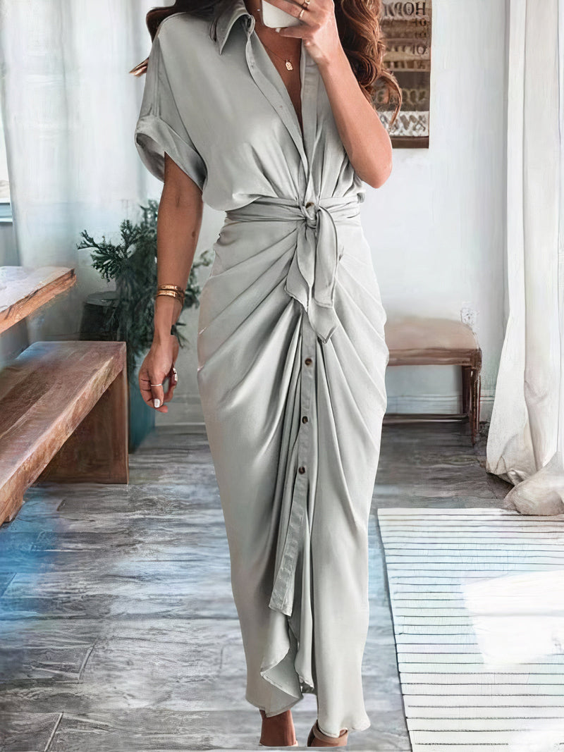 Effortlessly Elegant Dress with a Timeless Design