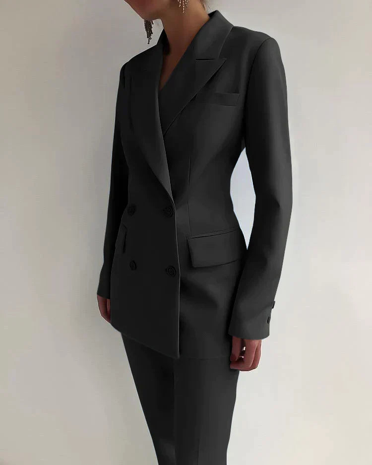 Classic Vintage Trousers with a Flattering Fit