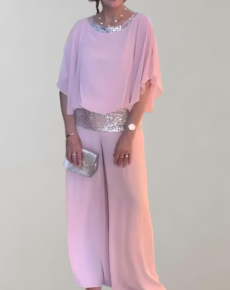 Effortlessly Elegant Blouse with a Timeless Design