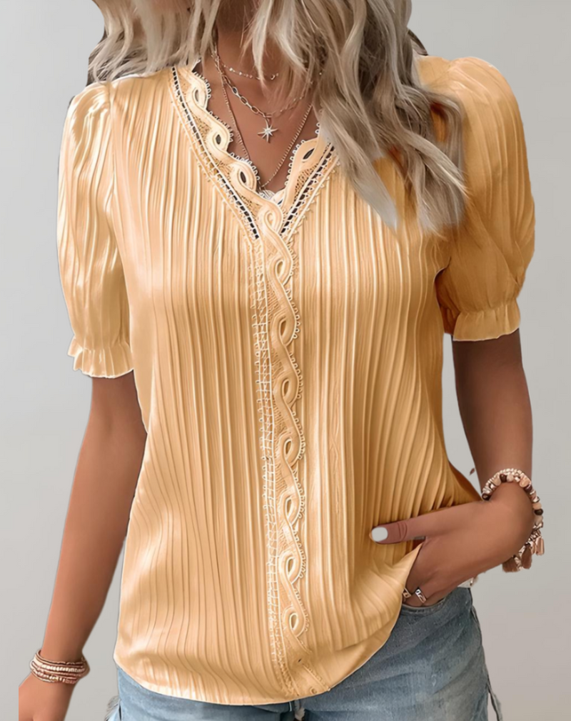 Classic Vintage & Enduringly Stylish Top