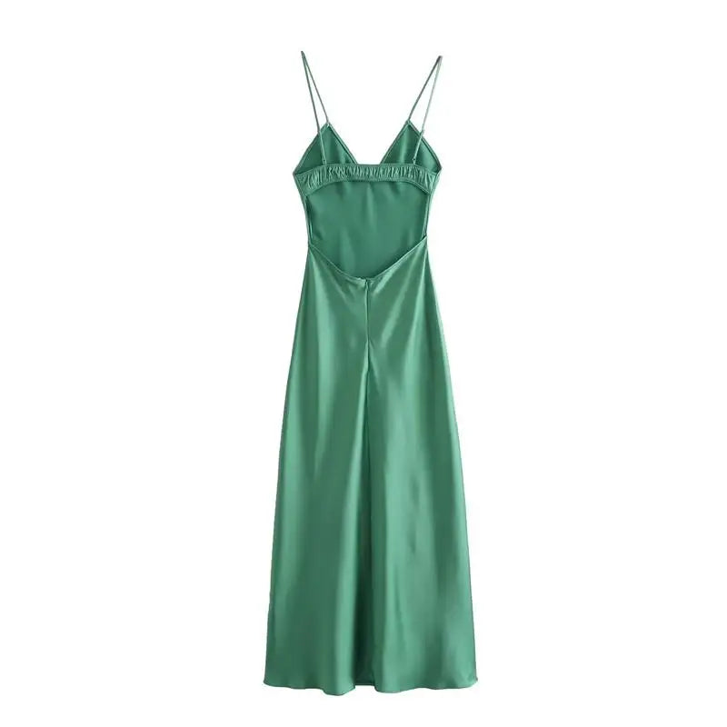 Effortlessly Elegant Dress with a Timeless Design