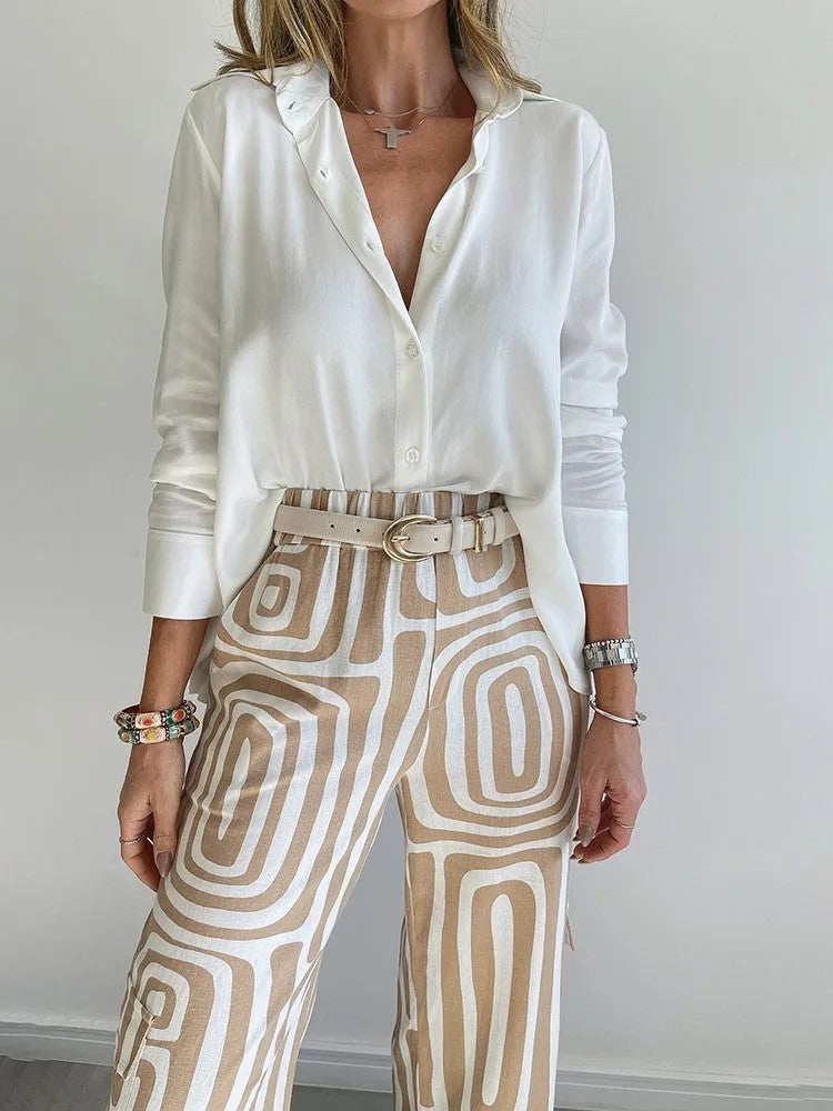 Sophisticated Trousers with a Clean Classic Look