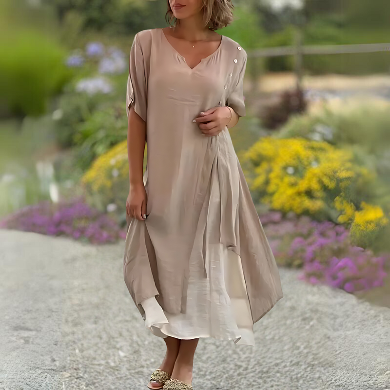 Beautifully Crafted Dress in a Classic Style