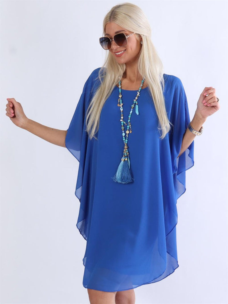 Effortlessly Elegant Dress with a Timeless Design